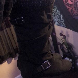Cozy boots 🖤 Size: 5.5 | Color: Black
